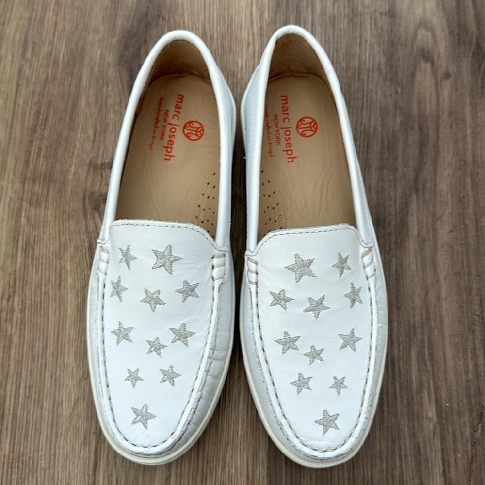 NWOT Marc Joseph New York Unisex-Child/Adult Leather Loafer. Size 4.5/Women 5.5